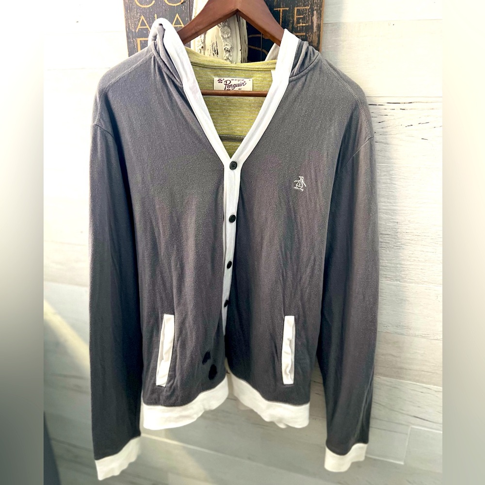 🎉TOPS HOST PICK🎉ORIGINAL PENGUIN MEN's BUTTON DOWN HOODIE